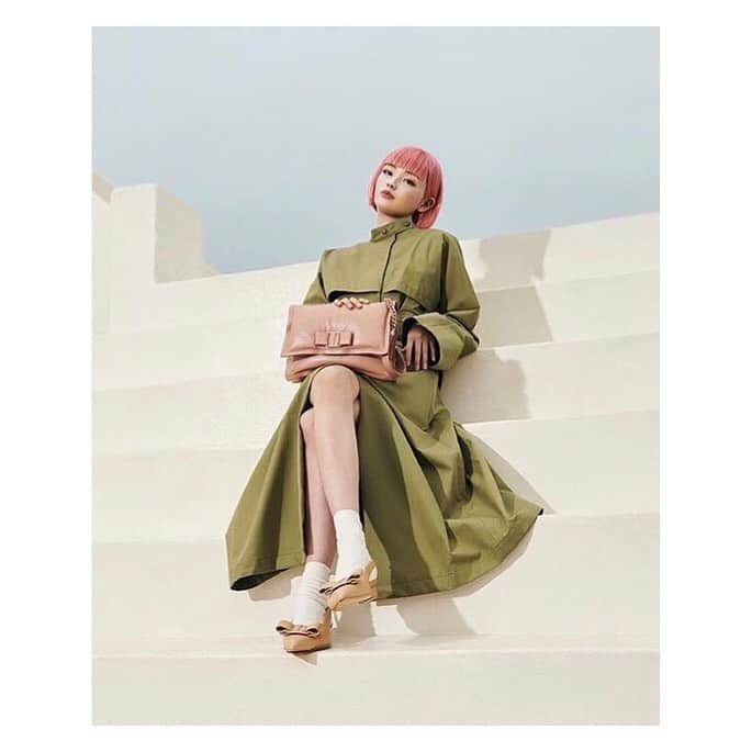 Kanako Higashiのインスタグラム：「【Salvatore Ferragamo】 @ferragamo @imma.gram  @dkkjr  @takemiyabuki  @higashi.kanako」