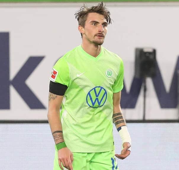 のインスタグラム：「💯x @bundesliga ⚽️」