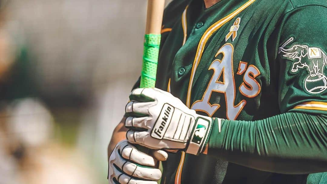 オークランド・アスレチックスさんのインスタグラム写真 - (オークランド・アスレチックスInstagram)「Our turn. #RootedInOakland」2月8日 12時13分 - athletics