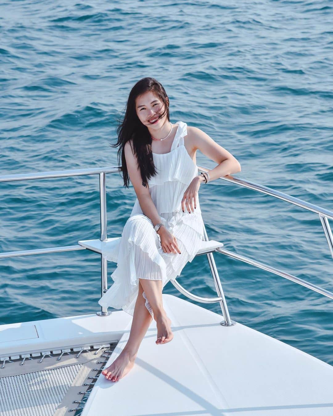 ラチャノック・インタノンのインスタグラム：「🌊」