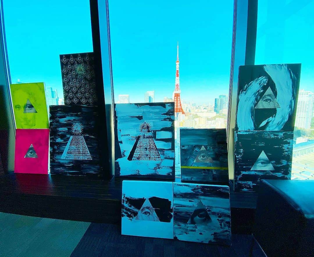 DAISHI DANCEのインスタグラム：「#TOKYO #東京 #TOKYOtower #東京タワー　 @providenced666 #ProvidenceD666  #EyeOfProvidence #都市伝説 #都市伝説ART  #FREEMASON」