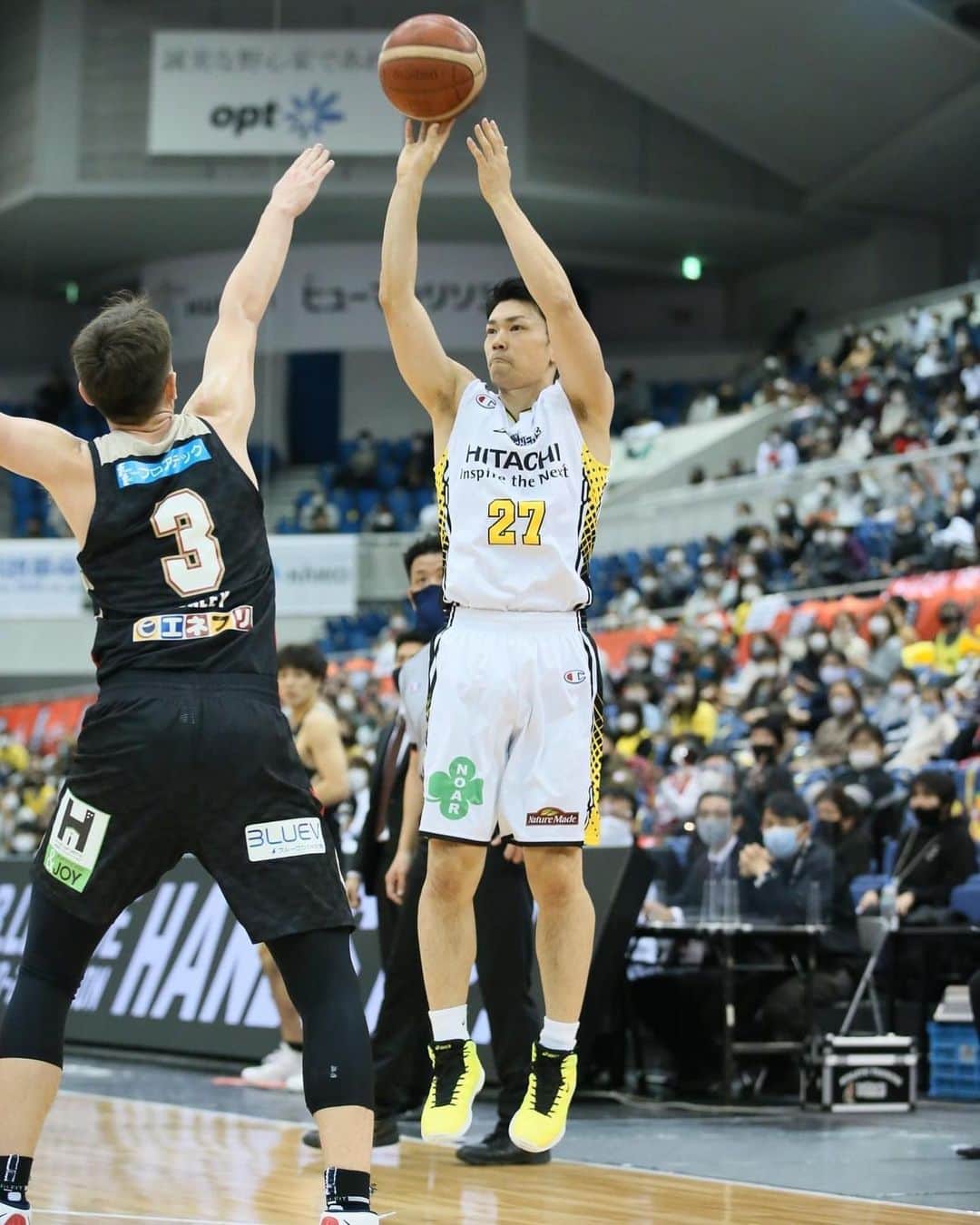 石井講祐のインスタグラム：「Fight as ONE🏀 #サンロッカーズ渋谷 #結 #石井講祐」