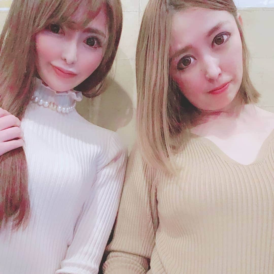 桃瀬えりなさんのインスタグラム写真 - (桃瀬えりなInstagram)「鉄板焼き&しゃぶしゃぶ❤︎.* 週末グルメ☺︎  #gourmet #follow #followme #恵比寿 #鉄板人 #鉄板焼き #コース料理 #新宿 #今半 #しゃぶしゃぶ #週末グルメ」2月8日 13時39分 - eri_rin1221