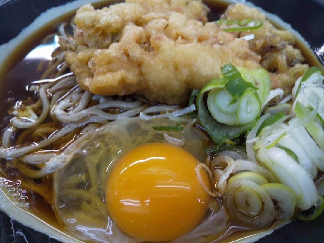 TAJIRIのインスタグラム：「awesome soba noodles. #japanesefood #sobanoodles #日栄軒」