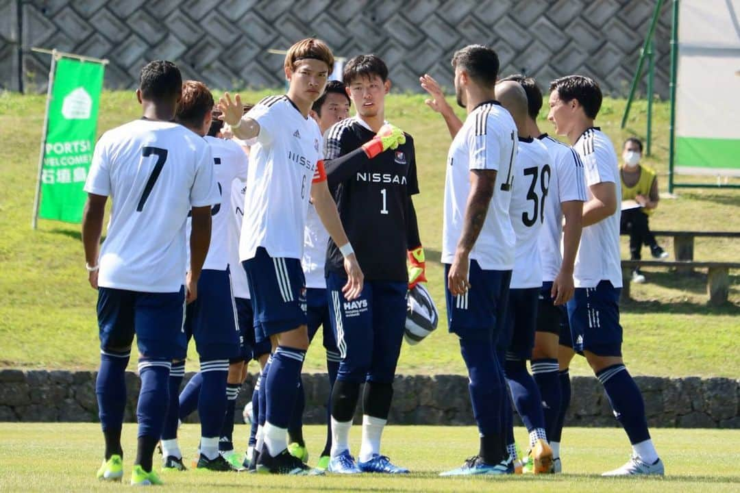 横浜F・マリノスさんのインスタグラム写真 - (横浜F・マリノスInstagram)「First training camp✅  #fmarinos #キャンプ #石垣島」2月8日 14時00分 - yokohamaf.marinos