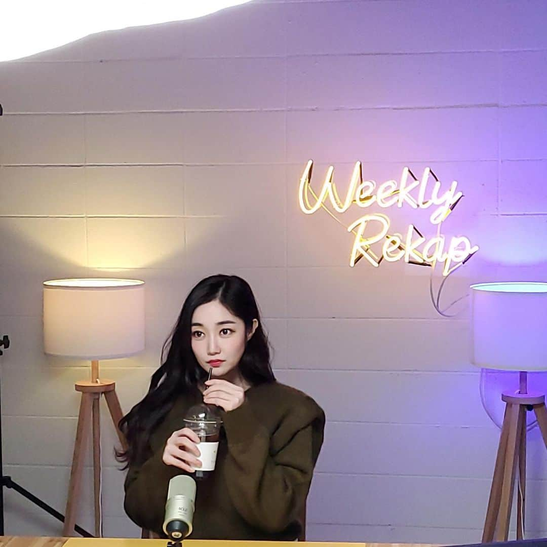 セラ のインスタグラム：「Weekly Recap!  앞으로 업로드 될 에피소드에 제 사랑 가영이도 등장해용 !  주소는 스토리에 올려놓았음」