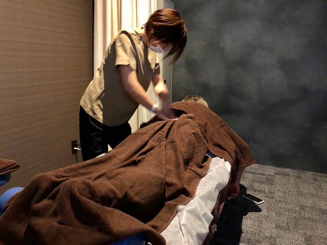 緒方良行さんのインスタグラム写真 - (緒方良行Instagram)「BJC前から定期的に通っている @the_prime_massage での身体メンテナンス。調整してもらった身体だと登りも生活もやっぱ全然違う👆😏おかげさまで先日のBJCも万全な状態で臨めました。 感染予防対策もかなり徹底されていて施術も安心😌今日からがグランドオープンなので、今後も定期的に通いたい🧖🏻」2月8日 14時35分 - ogata.yoshiyuki