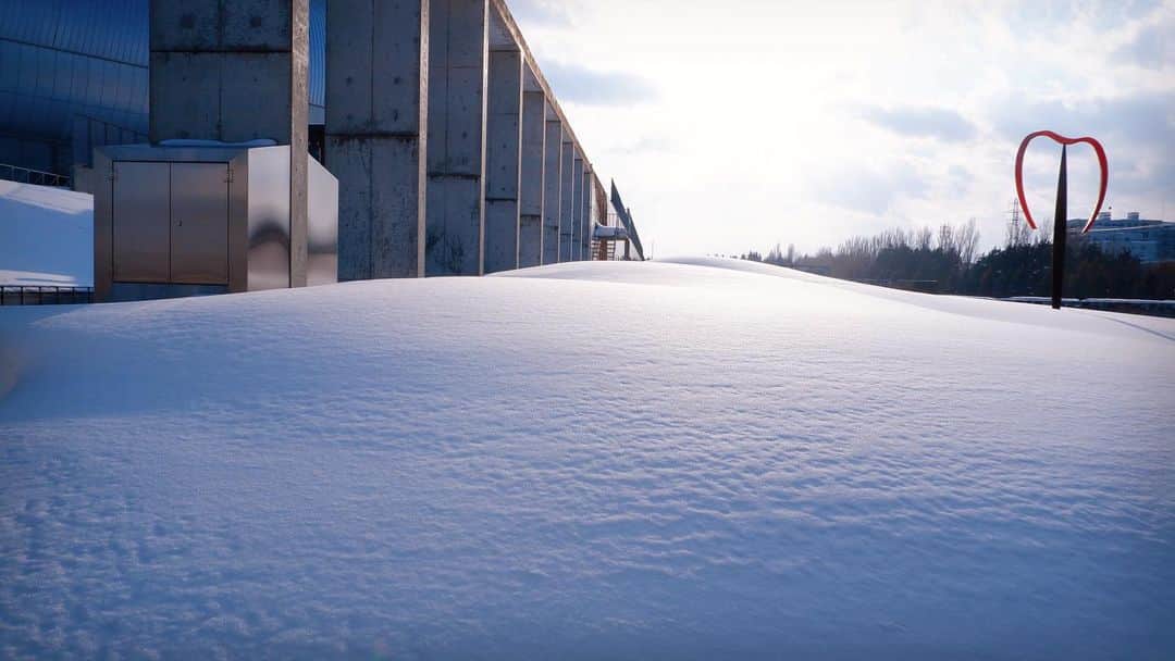 コンサドーレ札幌さんのインスタグラム写真 - (コンサドーレ札幌Instagram)「.......... 最近は暖かそうな沖縄の写真をアップしていたので、真冬の北海道の写真を⛄  まっさらな雪を見ると足跡を付けたくなっちゃいますよね👣  #ここはどこでしょう  #Ｊリーグ #jleague #consadole #コンサドーレ #札幌 #北海道 #雪景色 #カメラ散歩 #雪 #snow #サッカークラブ #自然」2月8日 14時35分 - hokkaido_consadole_sapporo
