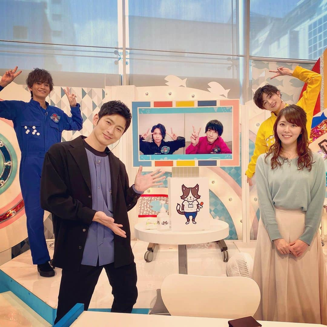 松田悟志さんのインスタグラム写真 - (松田悟志Instagram)「こんな午後でした😊✨ #猫のひたいほどワイド #猫ひた」2月8日 14時43分 - matsuda_satoshi1216