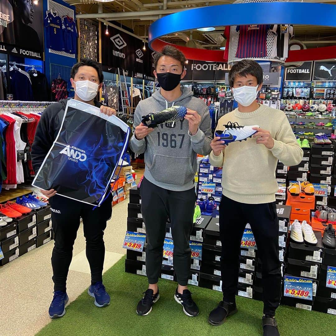 のインスタグラム：「今シーズンもando sportsさんにサポートして頂ける事になりました。 皆さんも是非ando sportsさんに足を運んでみてください  #andosports  #yscc #感謝」