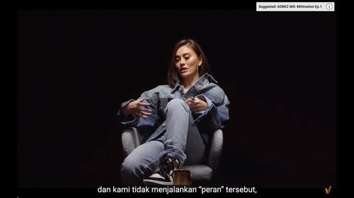 アグネス・モニカのインスタグラム：「🤍 women having choices should be normalized.   Watch the full version on this link https://youtu.be/Mnfyz4iIroc   Subtitle: English & Bahasa Indonesia   #MOtivation #MOndayMOtivation #AGNEZMO」