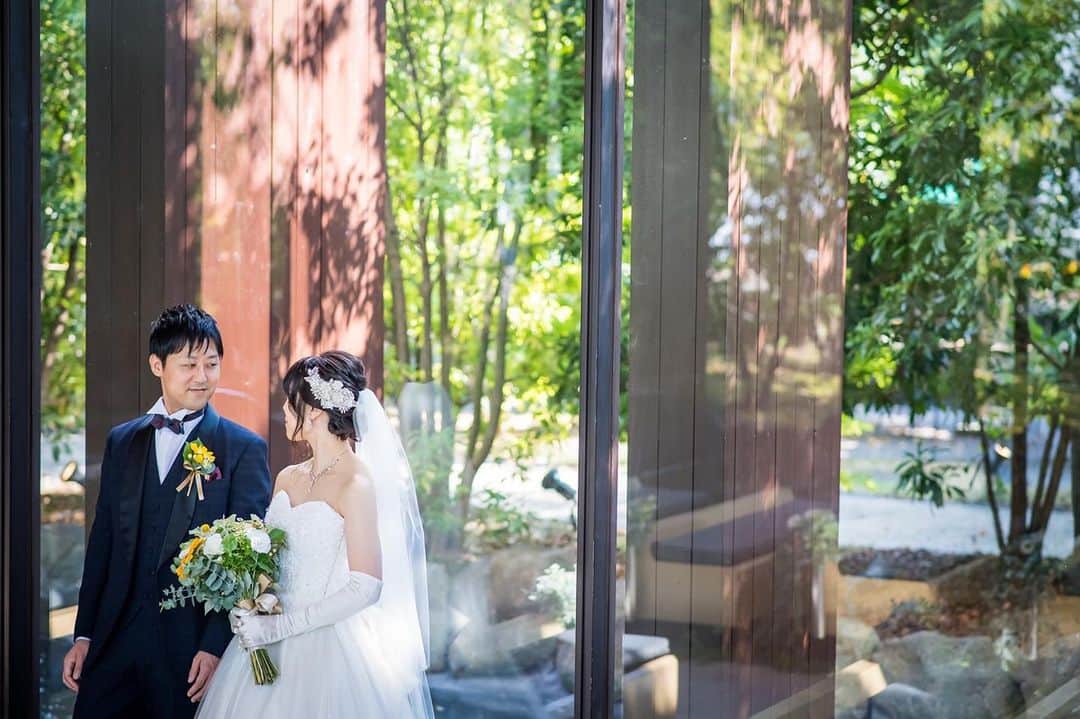 麗風つくばシーズンズテラスのインスタグラム：「. コロナの影響で結婚式の形に 迷われている皆様へ。 . おふたりだけでお写真を残すフォト婚 親しい方だけをご招待する少人数婚 ご家族とのお食事メインの家族婚 様々なスタイルをご用意しておりますので お気軽にプランナーまでご相談くださいませ！ . #式場探し #つくば #茨城  #いばらき #結婚 #結婚式  #結婚式準備 #プレ花嫁  #日本中のプレ花嫁さんと繋がりたい  #お洒落さんと繋がりたい  #写真好きな人と繋がりたい  #カメラ好きな人と繋がりたい  #インスタ映え #フォトジェニック  #おでこコツン #前撮りポーズ  #フォトウェディング  #フォトウェディング人気  #エンゲージフォト  #いいね返し #プレ花嫁2020  #wedding #weddingdress #party  #photography #photooftheday  #instagramers #instagram  #dearswedding  #麗風つくばシーズンズテラス」