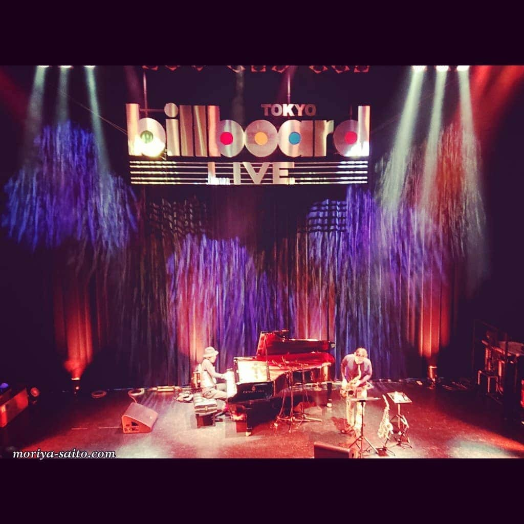 斎藤守也さんのインスタグラム写真 - (斎藤守也Instagram)「Billboard Live 東京と大阪の写真  ★Les Freres Go Around - LIVE at Billboard Live TOKYO - 2021年2月06日（土）15時 / 18時　ビルボードライブ東京 2021年2月07日（日）15時 / 18時　ビルボードライブ大阪 2021年2月11日（木・祝）15時 / 18時　ビルボードライブ横浜  ビルボードライブ公式サイト http://www.billboard-live.com/  #LesFreresGoAround  #BillboardLive  #ビルボード東京  #ビルボード大阪  #リハーサル風景  #スペシャルゲスト  #竹上良成 さん #サックス  #Saxophone  #レフレール  #lesfreres  #斎藤守也  #moriyasaito  #MONOLOGUE  #モノローグ  #STORIES  #ストーリーズ」2月8日 16時28分 - moriya_monologue