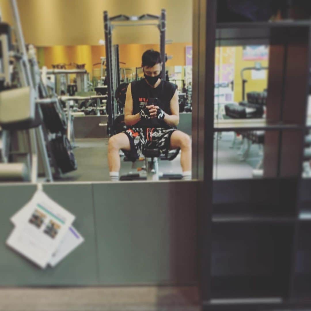 のインスタグラム：「パンプアップ❗️パンプアップ💪 貸し切りだ😐」