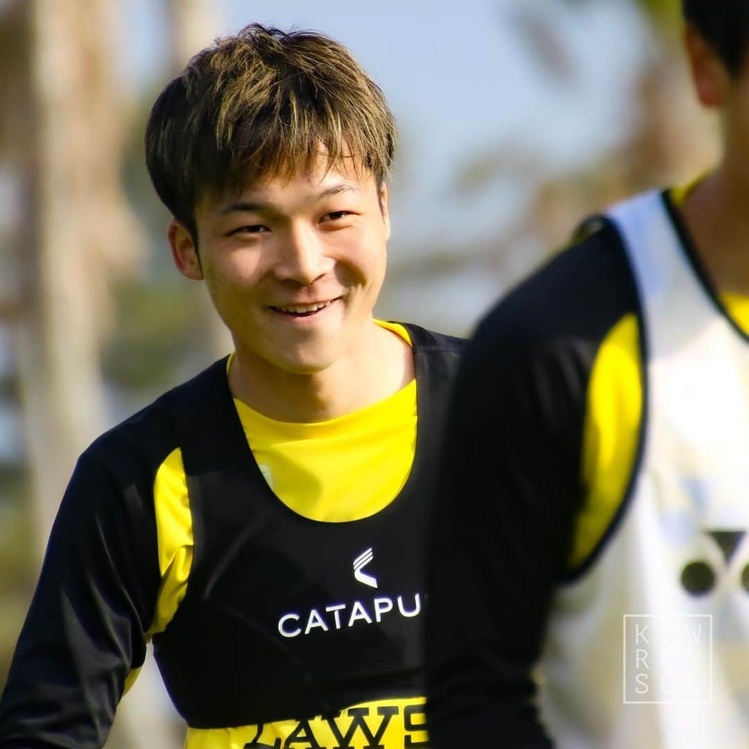 柏レイソルのインスタグラム：「#reysol2021 #reysol #camp #jleague  @keiya_shiihashi34  @goyahiroto @shinozukaippei @fumiyaaa23 @naoki24_official @richardsonfs @y.u.t.a.kmy @mao_hosoya35 @takumikamijima  #椎橋慧也 #呉屋大翔 #イッペイシノヅカ #鵜木郁哉 #川口尚紀 #ヒシャルジソン #richardson #神谷優太 #細谷真大 #上島拓巳」