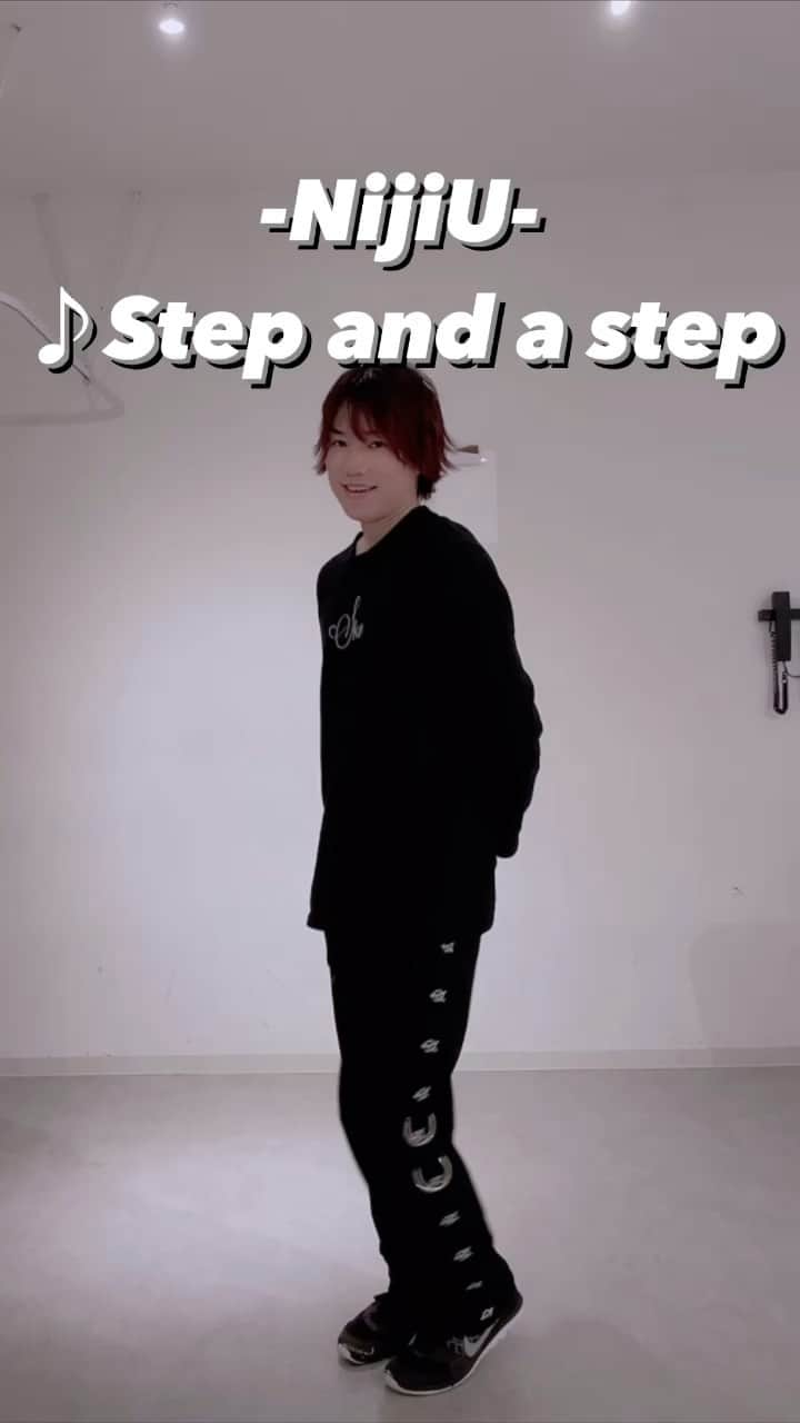 TAIYUのインスタグラム：「NijiU / Step and a step 踊ってみました☺️ #NijiU #withu #stepandastep #うさぎダンスチャレンジ」