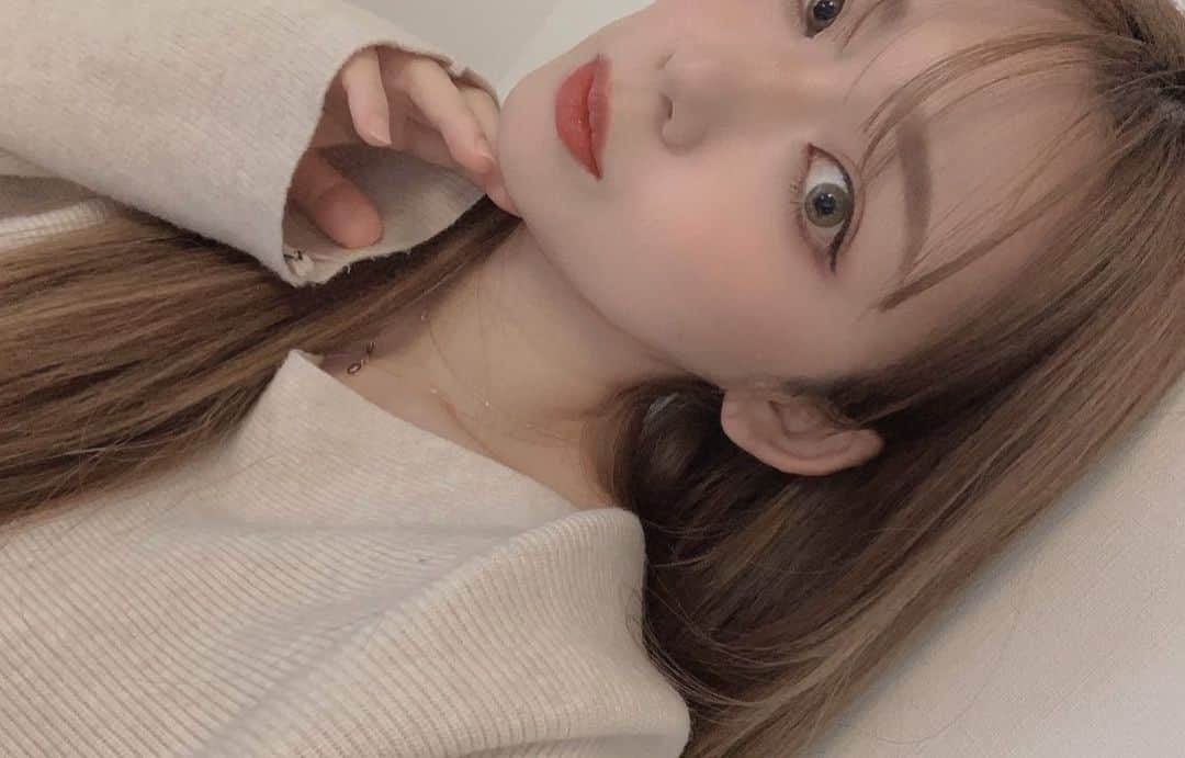 DURAS maiのインスタグラム：「#自撮り#ポーズどした」