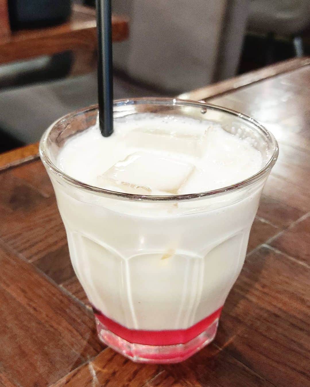 越中睦士のグルメインスタ