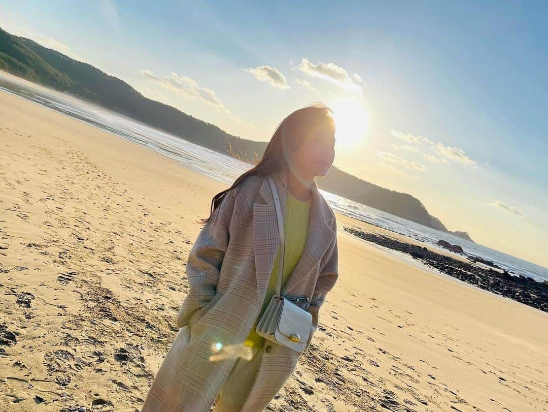 ガユンのインスタグラム：「☀️」