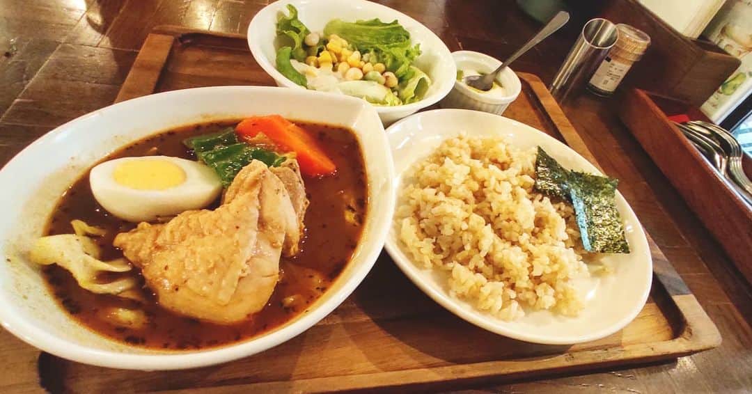 越中睦士のグルメインスタ