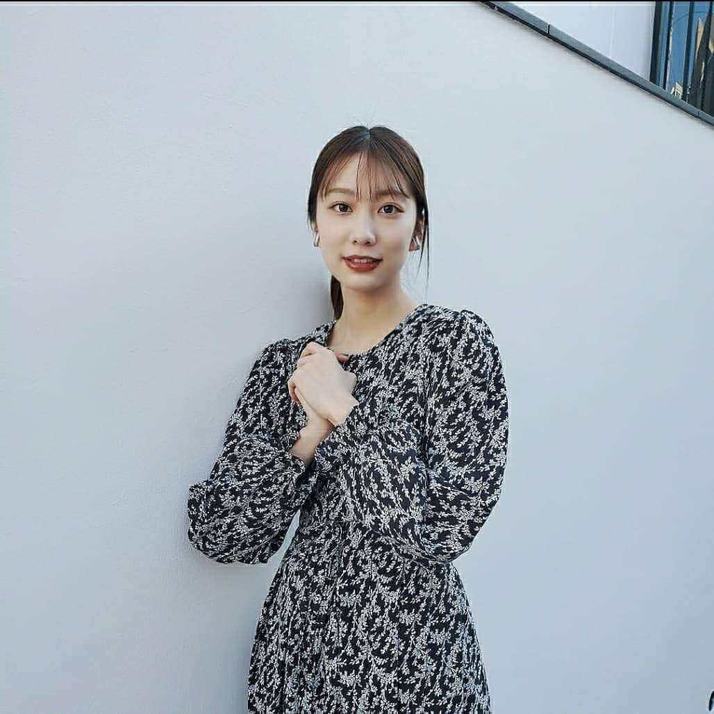 のインスタグラム：「. どんなInstagramの投稿が良いか教えて欲しいな🌛🌛」