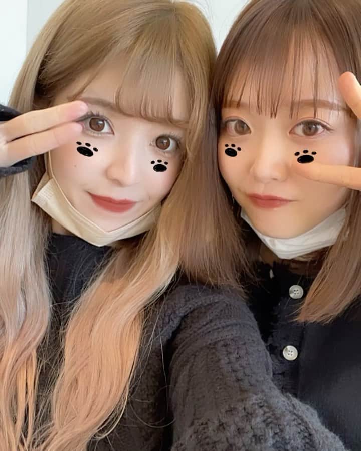 二宮璃子のインスタグラム：「今日初めてブーメランの 使い方知りました😂♡ みんなどうやってしてるんやろーって思ってた😂💕 嬉しくてこれからブーメランめっちゃ 使いそう🤣笑 全部同じポーズしかしてなかった😂❤️ オススメのエフェクト教えてくださいꪔ̤̮♡ #ブーメラン　#インスタ #エフェクト　#エフェクトフィルム #エフェクトで遊ぼう」