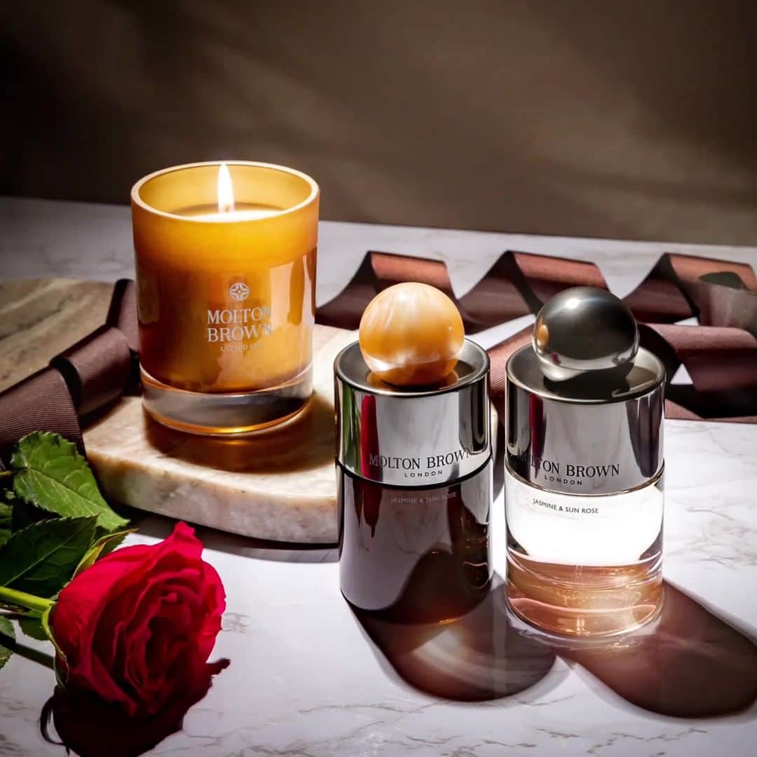 モルトンブラウンのインスタグラム：「Celebrate friends, family and loved ones with divine gifts for every occasion. Explore our Valentine’s Day and Lunar New Year edits online now.」