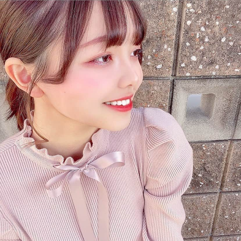 奥本陽菜さんのインスタグラム写真 - (奥本陽菜Instagram)「最近髪結んでなかったから首に違和感しかなかったなぁ( ¯▽¯ ) ・ ・ ・ ・ ・ ・ ・ #ポニーテール #リボン #ピンクメイク」2月8日 19時09分 - hinanohiroshima