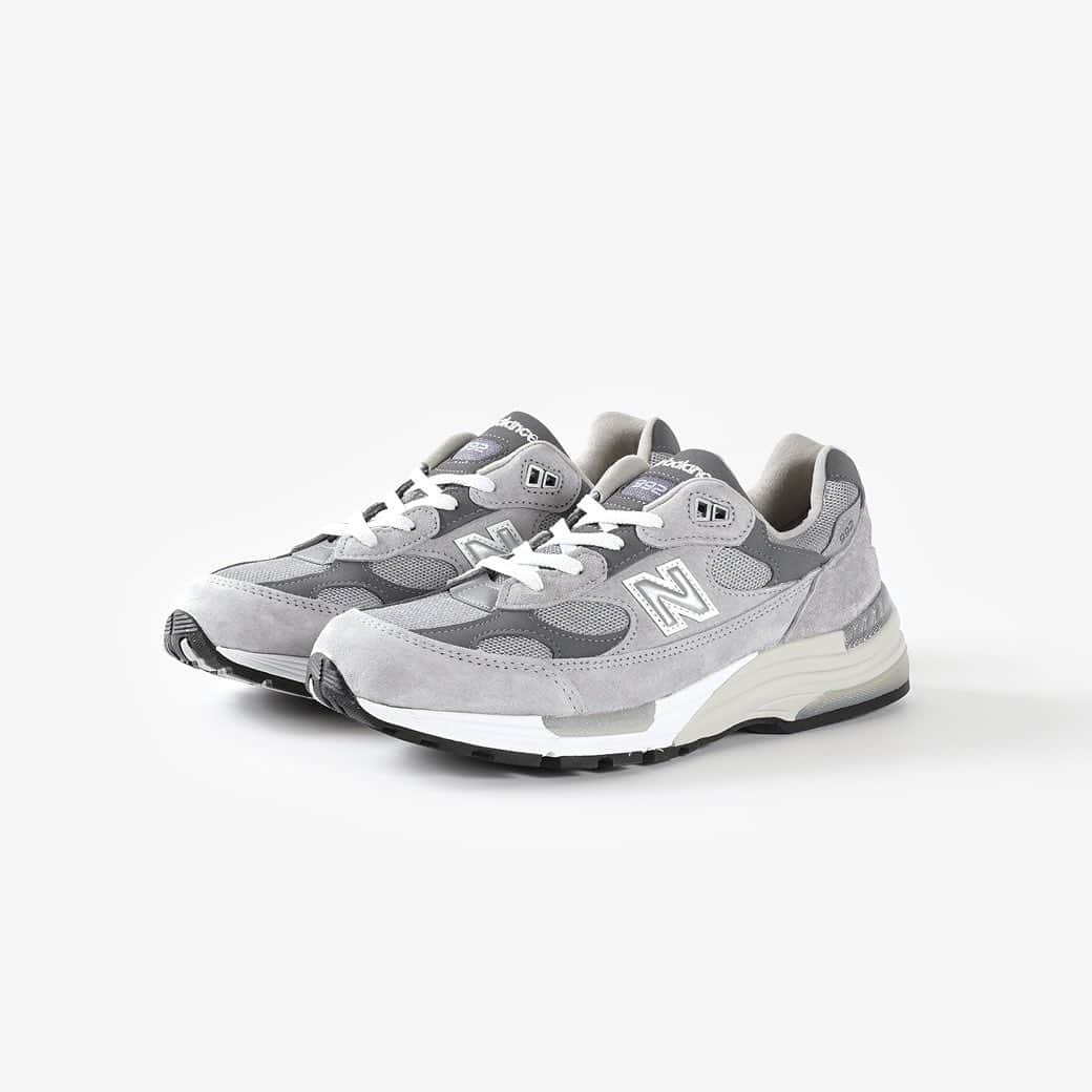 KICKS LAB. [ Tokyo/Japan ]のインスタグラム：「NEW BALANCE l "M992GR MADE IN U.S.A." Gray l Available in Store and Online Store. #KICKSLAB #キックスラボ」