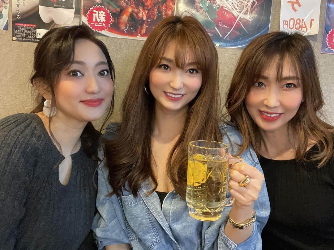 のインスタグラム：「power spot 🇰🇷  #思い出グラム   #新大久保 #BFF #えいり相変わらず #birthday #大好き #ハイボール #マッコリ #黒霧島 #二日酔い #バターワッフル  #ゴソミ  #デ部 #ホルモン #コプチャン #ナッコプセ #ケランチム #おでん #キムパ #ポックンパ」