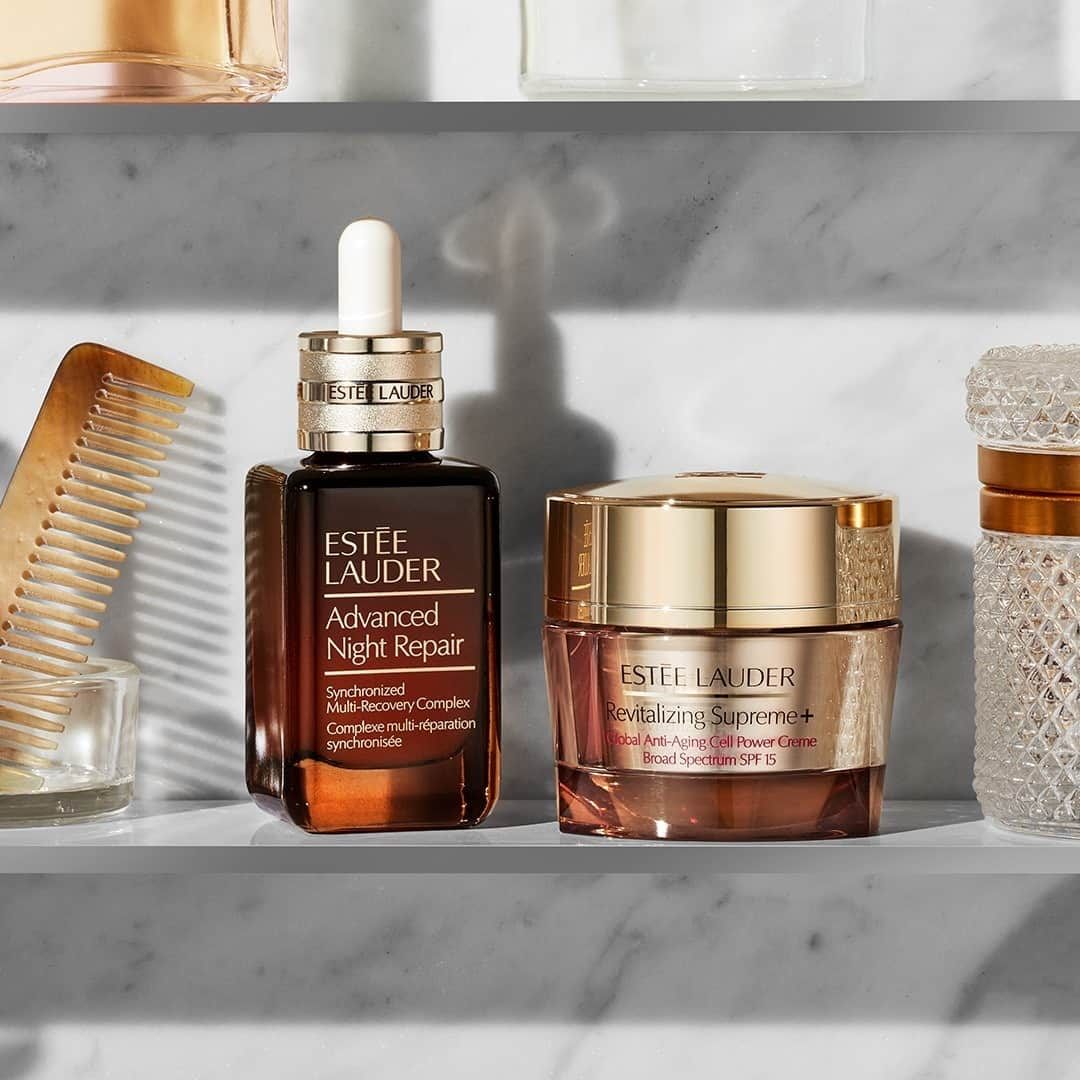 エスティローダーさんのインスタグラム写真 - (エスティローダーInstagram)「The perfect couple. 🤝 #AdvancedNightRepair Serum and #RevitalizingSupreme will always be our go-to pair for beautiful skin. Try these #EsteeEssentials in your routine every morning and every night: ✨ Step 1: Repair, renew, hydrate and nourish skin with #AdvancedNightRepair Face Serum ✨ Step 2: Moisturize with #RevitalizingSupreme Creme - it helps "seal in" the serum and adds firming and youth-infusing benefits, plus rich, lasting moisture  Experience the many benefits of this power pair 💫 #SupremeSkinGoals #GenerationANR」2月9日 6時00分 - esteelauder