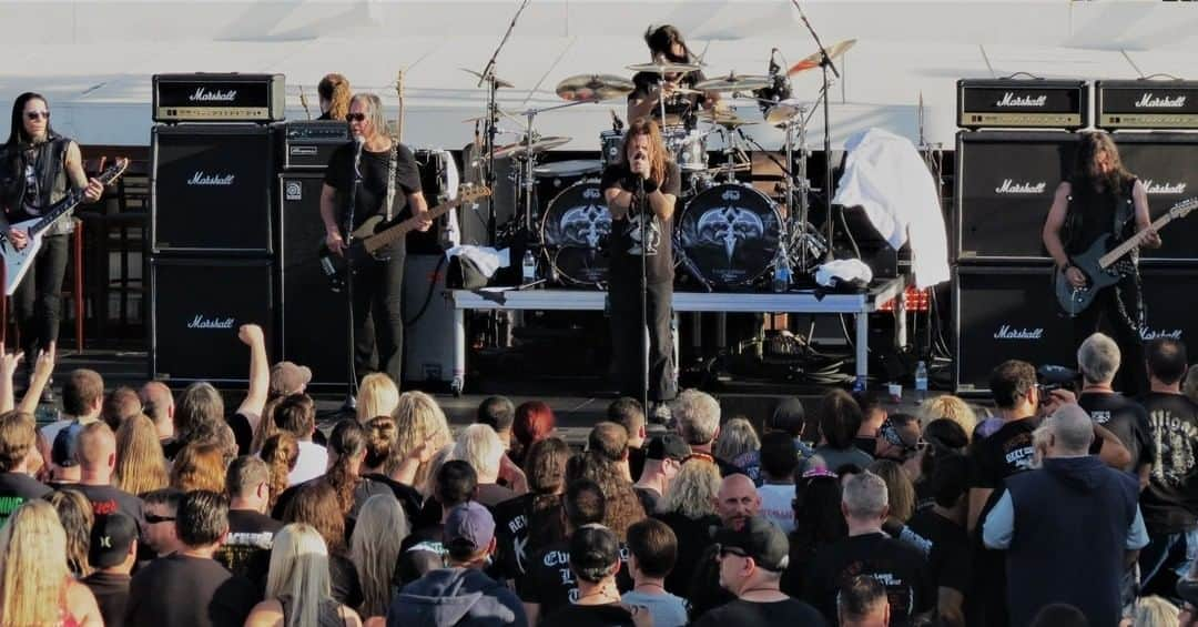 Queensrycheさんのインスタグラム写真 - (QueensrycheInstagram)「Remembering the fun times aboard MegaCruise (photo credit Rob Meives) #queensryche #themegacruise2019 #alwaysagoodtime #onthehighseas🌊 #memories #cantwaittodothisagain #maybenextyear #rychersrule #wemissyou」2月9日 6時00分 - queensrycheofficial