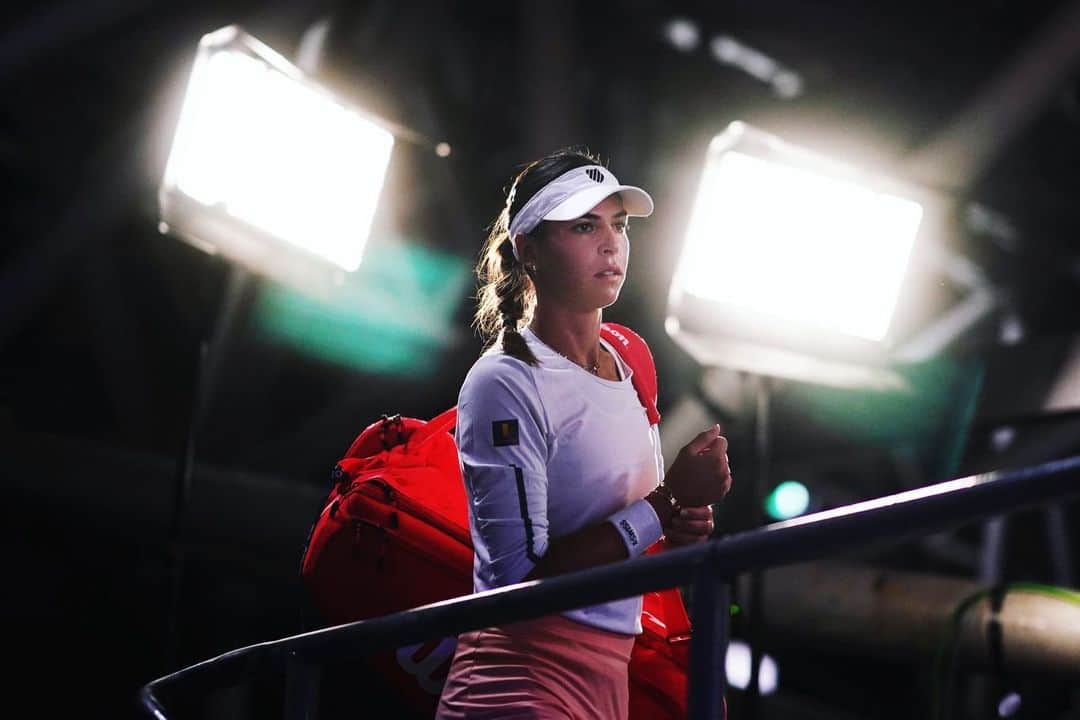 アイラ・トムリャノビッチのインスタグラム：「Worth the wait ⏳💙#AusOpen」