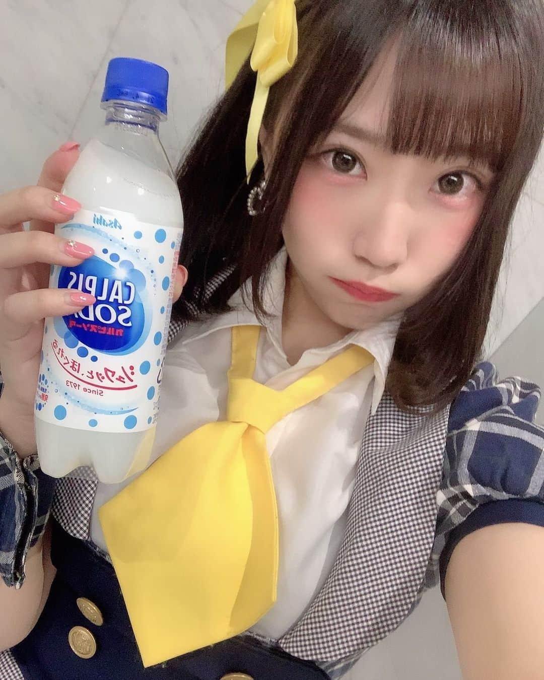 城崎ひまりさんのインスタグラム写真 - (城崎ひまりInstagram)「のりたやが買ってくれたカルピシュソーダ🥤 . . . . . #藍色アステリズム#藍アス#アイドル#idol#カルピス#CALPIS#ジュース#黄色#黄色担当#yellow#ライブ#ライブアイドル#衣装#girl#idol#kawaii#kawaiigirl#kawaiifashion#followme#lol#love#instagood#instadaily#OOTD#photooftheday#me#TagsForLikes#igers」2月8日 21時39分 - shirosakihimari