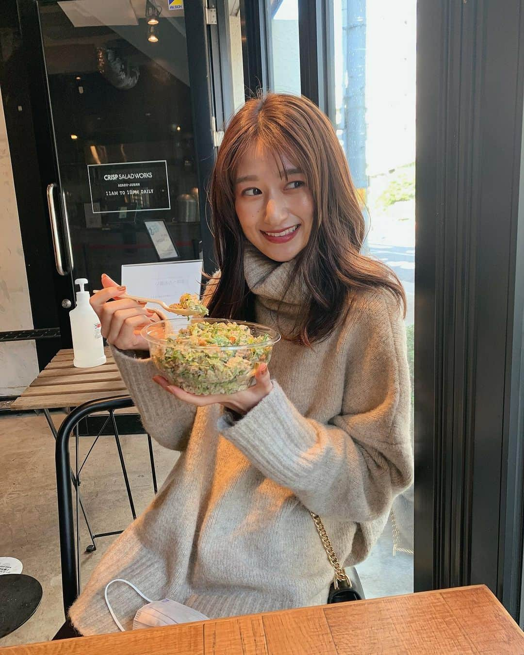 濱田よりかさんのインスタグラム写真 - (濱田よりかInstagram)「最近またハマってるクリスプサラダ🥗 . . .  ほんと美味しい♡ 具をカスタマイズできてボリューミーだしサラダなのにお腹いっぱいになるところが好き..🥺 . . . #crispsaladworks #choppedsalad  #customsalad #クリスプサラダワークス #サラダ専門店 #サラダランチ #ダイエットメニュー #다이어트 #다이어터그램 #헬스타그램」2月8日 21時53分 - yorika_hamada