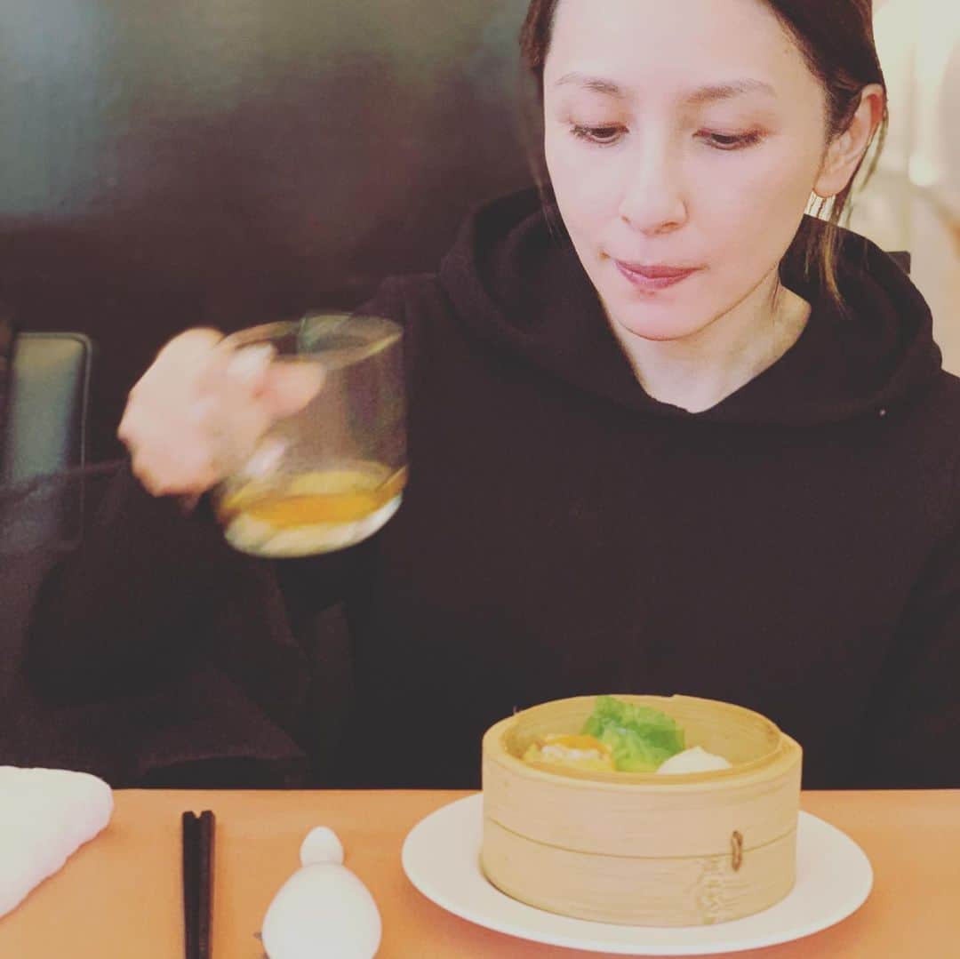 木村了さんのインスタグラム写真 - (木村了Instagram)「お仕事前のランチ。  今日は中華。  食べ過ぎた。  でも美味しかった✨  #夫婦ランチ #中華 #陰山樓」2月8日 21時59分 - r_k0923