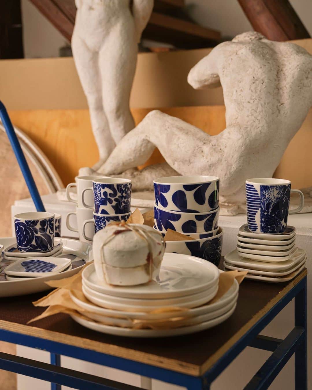 マリメッコのインスタグラム：「One print, four designers. For us, doing things together has always been key to innovation and originality. We invited four designers – Erja Hirvi, Maija Louekari, Aino-Maija Metsola and Jenni Tuominen – to create an abstract nature-themed pattern using paper cut-outs for an ensemble representing the multifaceted nature of Marimekko. The Ruudut (squares) pattern is a collage based on the sketches received from the designers. Explore the new arrivals and anniversary collectibles for home – link in the bio. #marimekko」