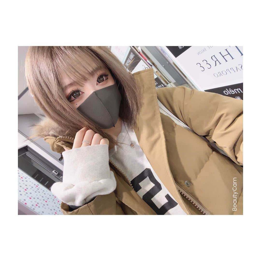 花園雪妃のインスタグラム：「‪‪❤︎‬﻿ ﻿ 出勤完了してるなり🧚‍♀️💗﻿ 少し前の写真で失礼...﻿ ﻿ #meisbar#RAVI#girlsbar#メイズバー#ラビー#ガールズバー#ニュークラ#ホステス#キャバ嬢#キャバクラ#ホスト#メンパブ#北海道#札幌#すすきの#歌舞伎町#六本木#銀座#錦#北新地#中洲#lfl#followforfollowback#ギャル#花園雪妃#ゆき#美乳#色白#ショートヘア#コロナに負けるな」