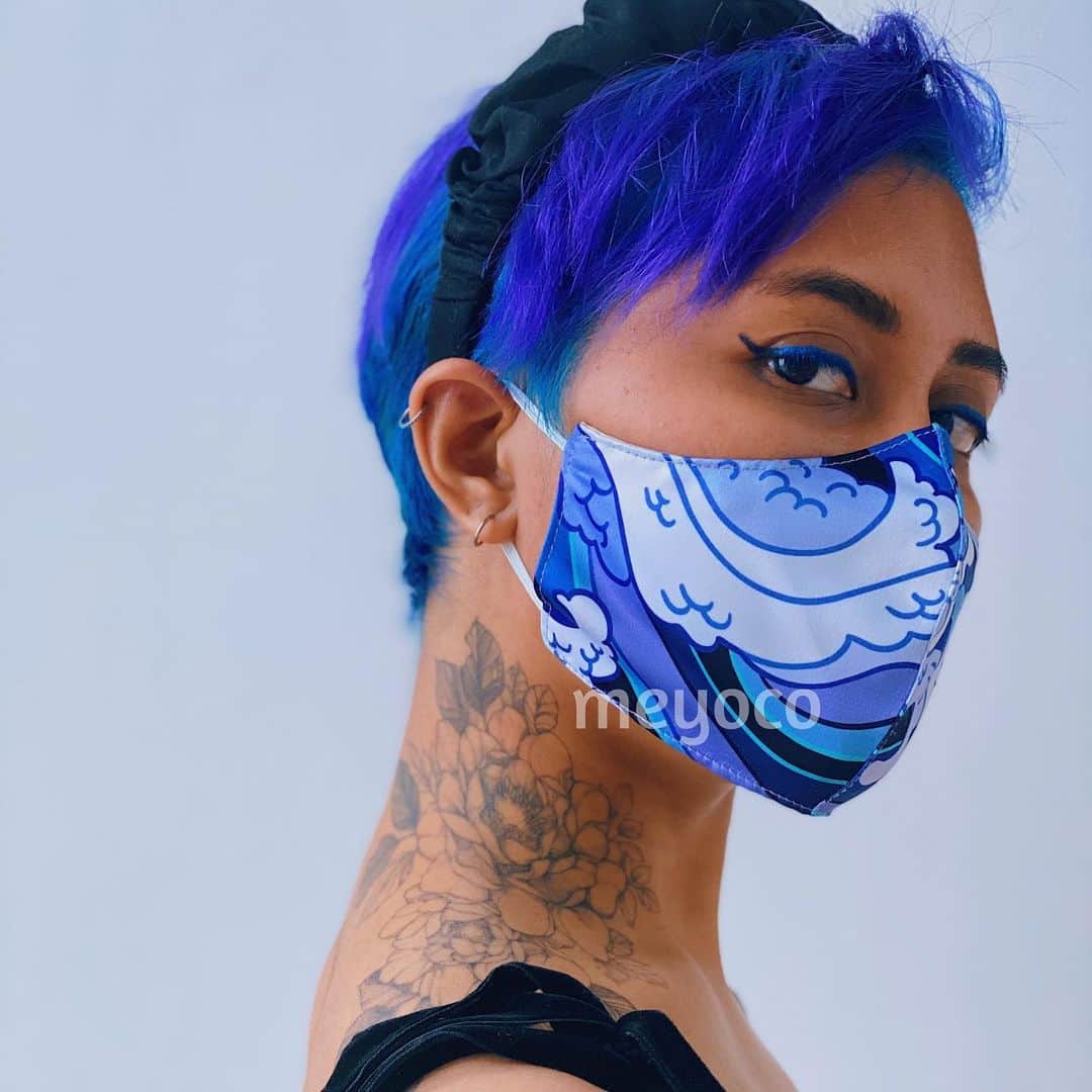 meyocoさんのインスタグラム写真 - (meyocoInstagram)「Ocean Waves face mask and Starry Sky face mask have been restocked in my non-apparel store. Link in bio ✨ (Shipping to China, Hong Kong, Japan, South Korea, Malaysia, Singapore, Taiwan, and Thailand is now available)」2月9日 0時04分 - meyoco