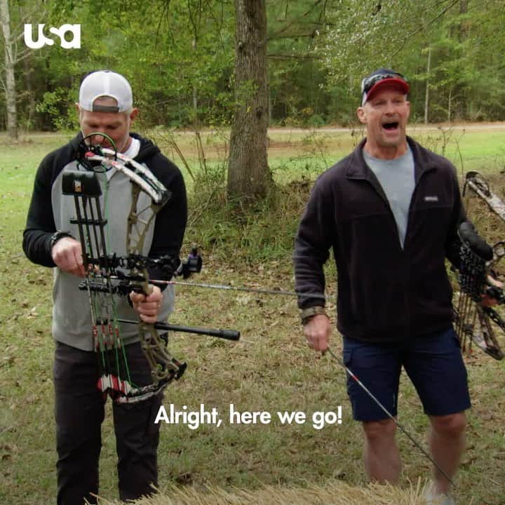 ストーン・コールド・スティーブ・オースチンのインスタグラム：「The Gunslinger himself, Bret Favre joins me tonight on an all new episode of #straightupsteveaustin. 11/10C On @usa_network.」