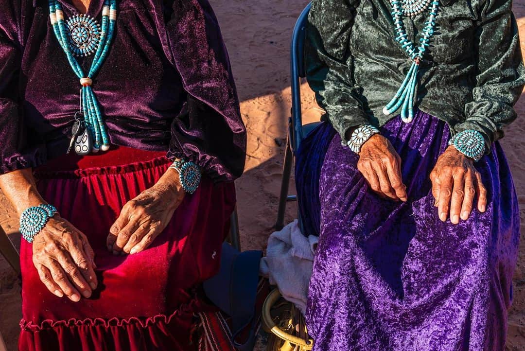 ナショナルジオグラフィックさんのインスタグラム写真 - (ナショナルジオグラフィックInstagram)「Photos by Pete McBride @pedromcbride / I spent a lot of time with the Navajo and their remarkable elders during my time making my @natgeo film, “Into the Canyon." It was an honor to meet so many of them. They are the keepers of language and stories and so much more.   Sadly, they are passing away at alarming rates due to a COVID-19 spike in the first half January, when the Navajo Nation identified 75 communities with an "uncontrolled spread" of the virus. Check out organizations like @grandcanyontrust for ways to help. For more from the Southwest, follow @pedromcbride. #navajo #native #covid #grandcanyon」2月9日 0時39分 - natgeo