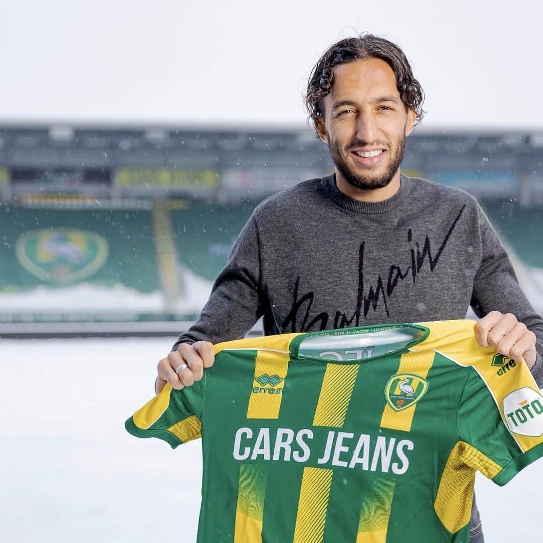 ADOデン・ハーグさんのインスタグラム写真 - (ADOデン・ハーグInstagram)「💛💚❄️」2月9日 0時48分 - adodenhaag