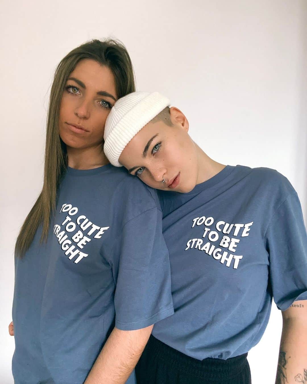 TALLY WEiJLさんのインスタグラム写真 - (TALLY WEiJLInstagram)「Let your shirt do the talking 🗣️ #TotallyInLove with the babes @laracatastrofe and @valentina_comandi wearing our Limited Edition VDay Tee's 💘 ⁠ ⁠ Blue Printed T-shirt 🔎 SSTSCOLUV-BLU305⁠ ⁠  #love #lovewins #pride #toocutetobestraight #loveislove #tallyweijl #tshirt #fashion #ootd #cday #valentinesday」2月9日 1時03分 - tally_weijl