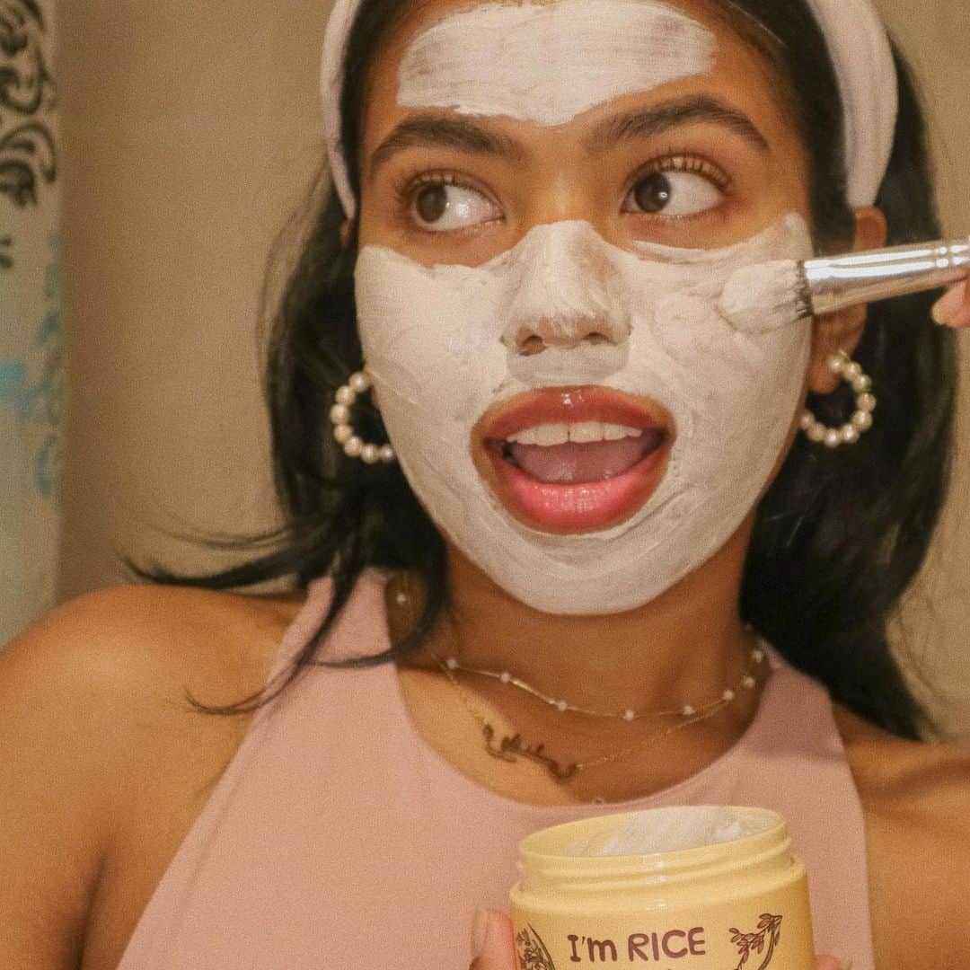 TONYMOLY USA Officialさんのインスタグラム写真 - (TONYMOLY USA OfficialInstagram)「@iiroshnii Masking away the Monday blues with our I'm Rice Clarifying Blemish Mask 🌾   Pro Tip! Use this clarifying mask 1-2x a week to maintain blemish free skin 🌟#TONYMOLYnMe #xoxoTM」2月9日 1時16分 - tonymoly.us_official