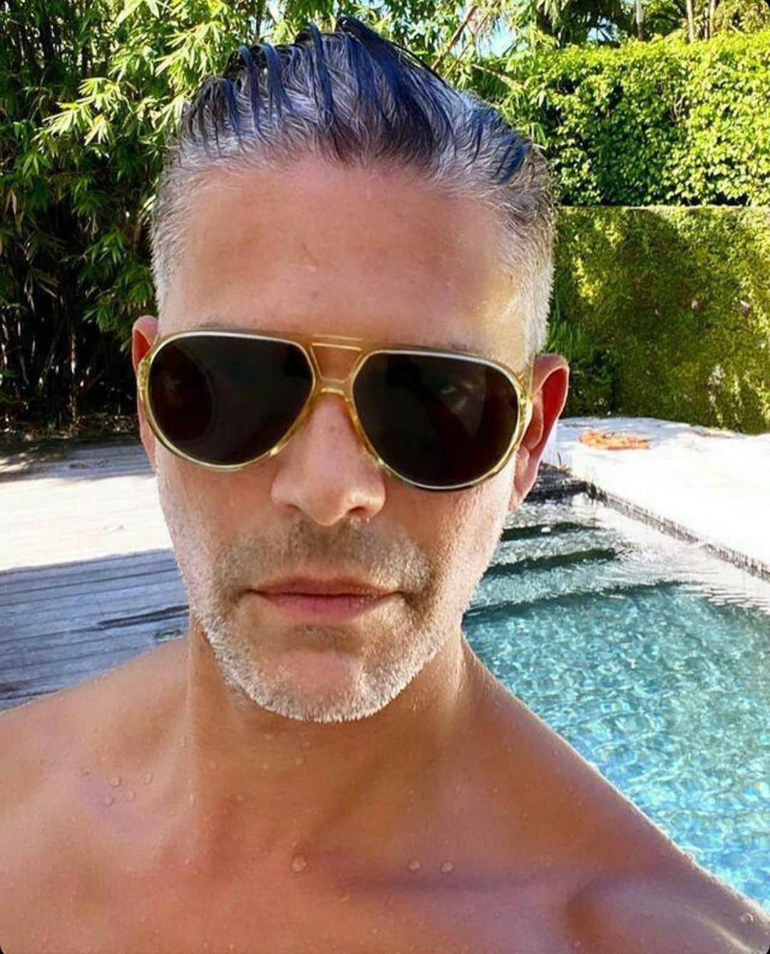 Rodner Figueroaさんのインスタグラム写真 - (Rodner FigueroaInstagram)「Todavía pensando en el fin de semana. 😎 Still thinking about the weekend!!! #rodnerfigueroa #silverfox #miamibeach」2月9日 1時59分 - rodnerfigueroa