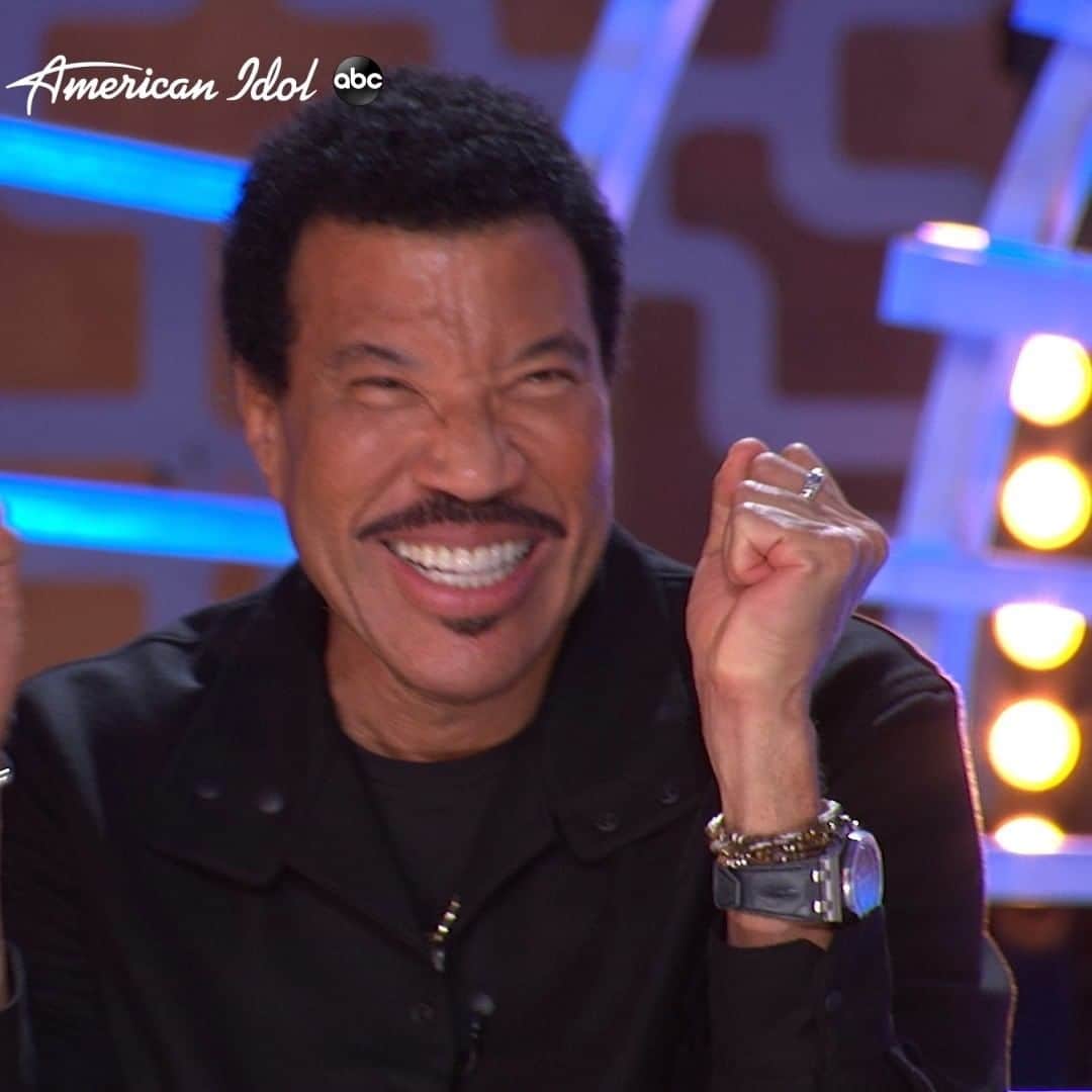 American Idolのインスタグラム：「Bring on the magic and electric moments! Don’t miss the Idol premiere on Sunday, 2/14 at 8p|7c on ABC, sponsored by @chevrolet #BoltEUV」