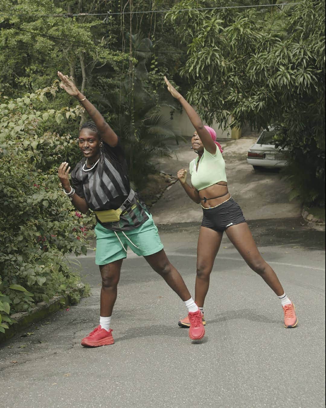 ホカオネオネのインスタグラム：「This week our #HumansOfHOKA series travels to Jamaica. We’re highlighting four extraordinary individuals who use movement to inspire change, both in themselves and in their communities.   Through @fever.grass, a project created by @zeynasy to connect local and global worlds through various forms of movement, you’ll meet Tia Simon-Campbel (@_sippin_t), Lee Rose (@heal.in.auri), Troy aka Belly, and Bobby Williams (@princevalleyja) who invite us into their practice.   Their unique stories illuminate the power of dancing, running and walking, and how movement can connect us with each other, the past and the land we live on.   Stay tuned for these inspiring stories! #TimeToFly」