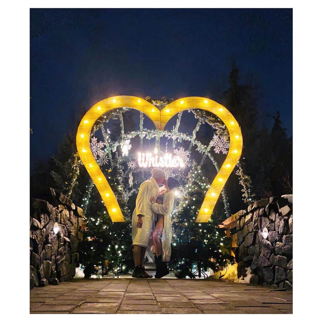 シャンテル・ヴァンサンテンさんのインスタグラム写真 - (シャンテル・ヴァンサンテンInstagram)「Whisked the birthday boy away to Whistler!! Celebrating you and your life is one of my favorite things to do. I love you you @iamvictorwebster」2月9日 3時00分 - therealshantel