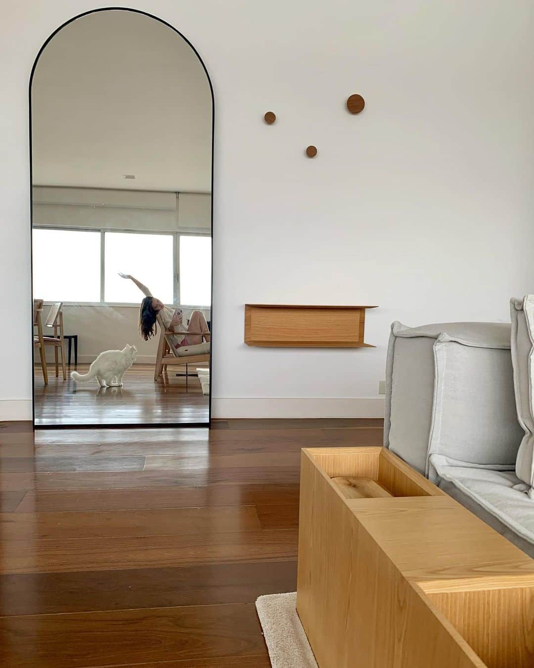 ナタリア・ディルのインスタグラム：「Dia branco! @brancabronstein arquitetura」