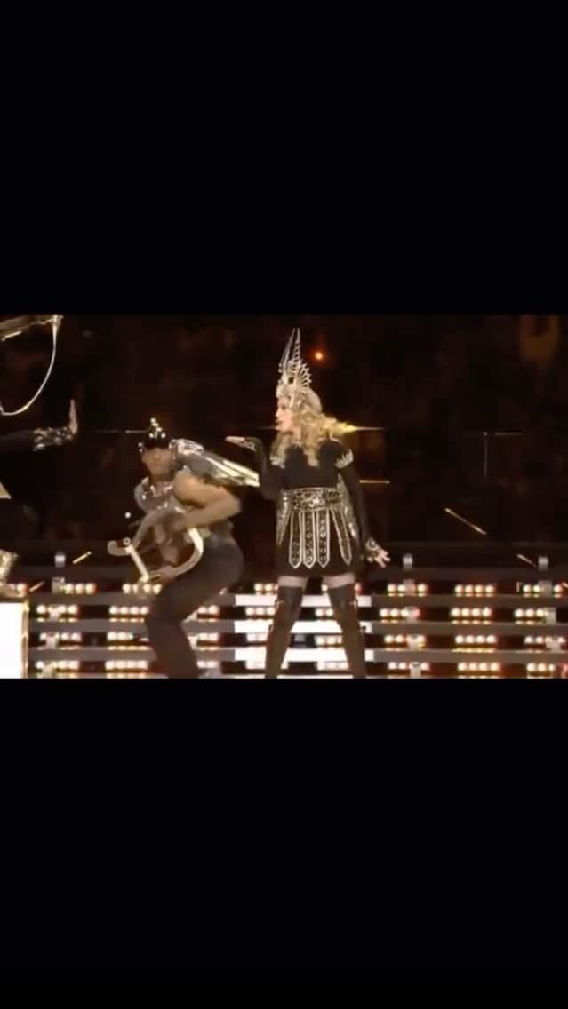 Lil Buckのインスタグラム：「This might be the biggest body ever caught at the Super Bowl HT show. 🤦🏽‍♂️ I’m glad I got to be apart of it. @madonna went crazy」